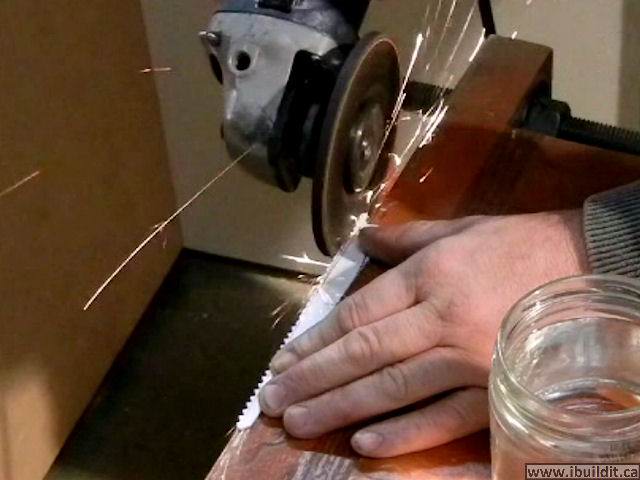 use a reciprocating saw blade to make a knife